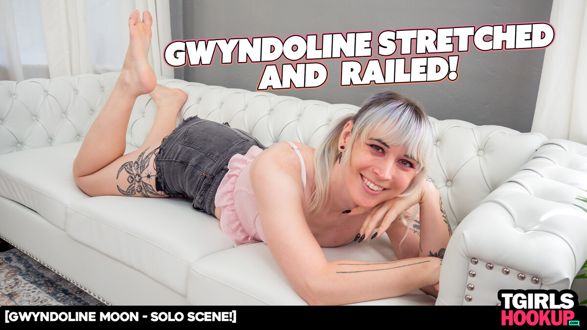Gwyndoline - Stretched and Railed!